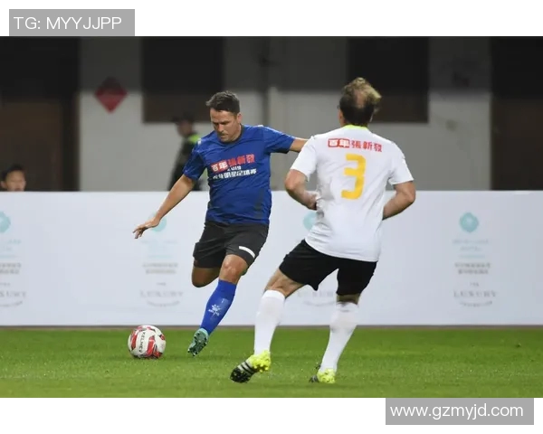 67年足球明星的传奇人生与辉煌成就回顾