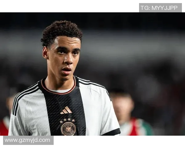 武字闪耀绿茵场足球明星们的传奇与荣耀之路